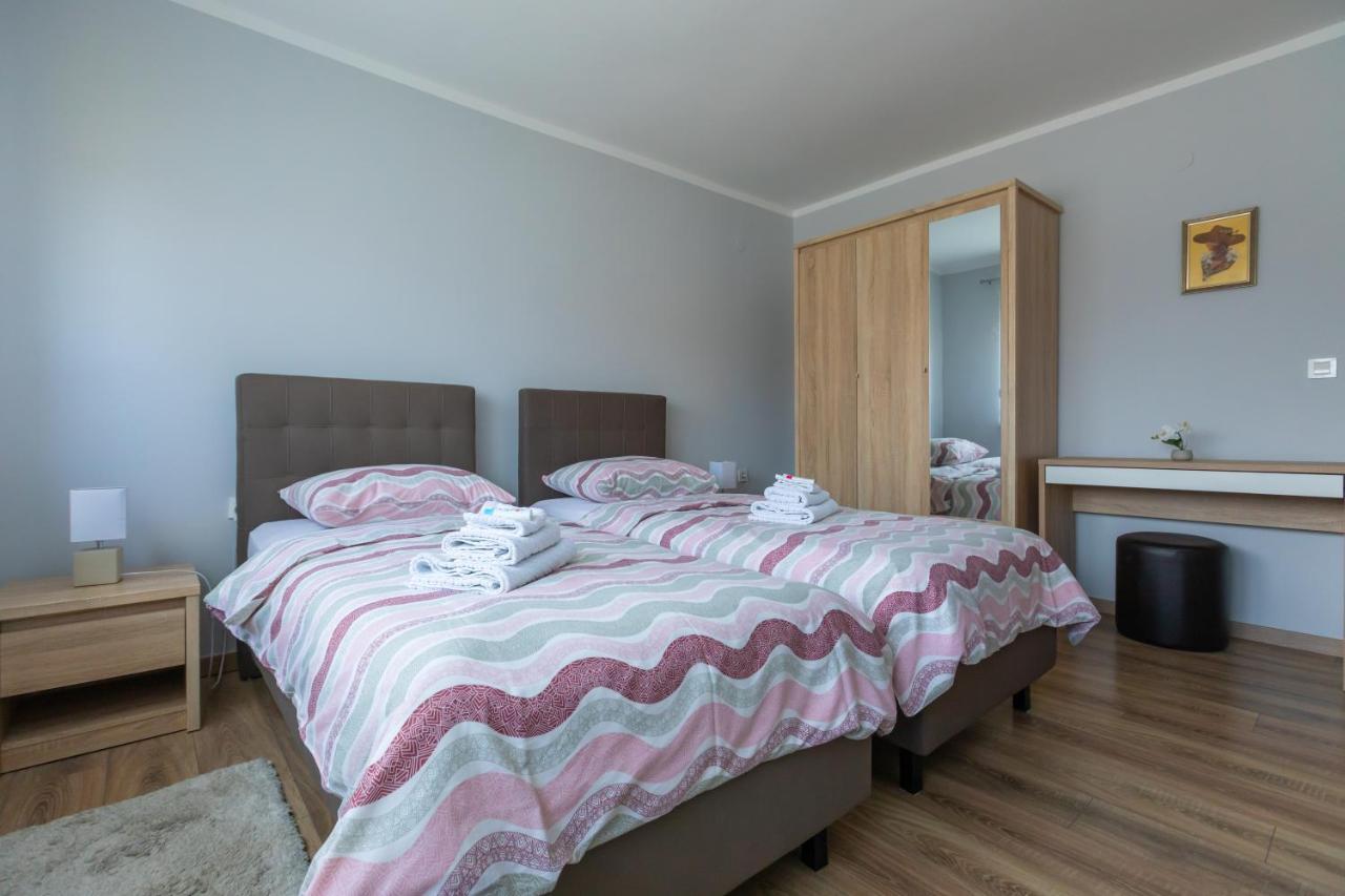 Apartmani Slavek Jastrebarsko Exteriér fotografie